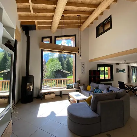 Mountain Vibes Apartment *